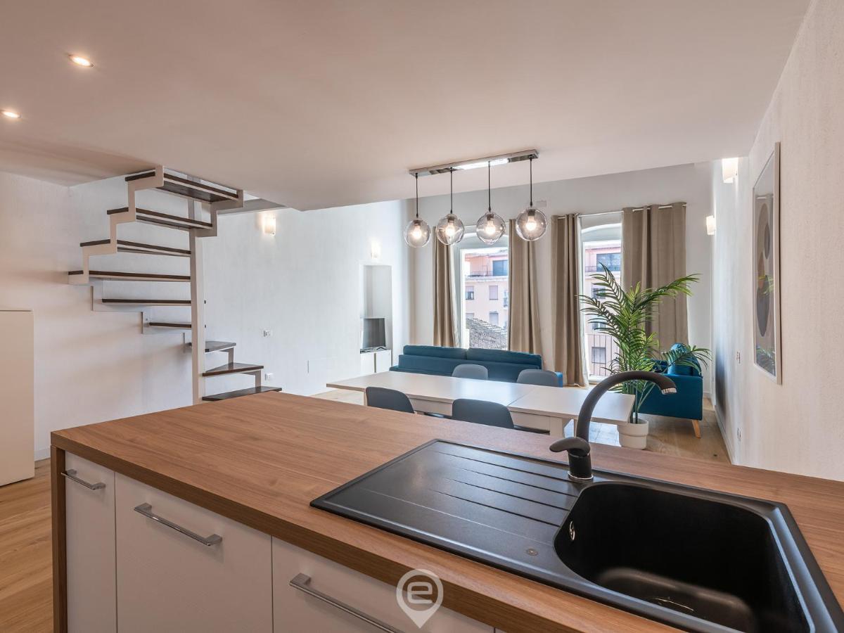 Luisa Apartment Кальяри Экстерьер фото